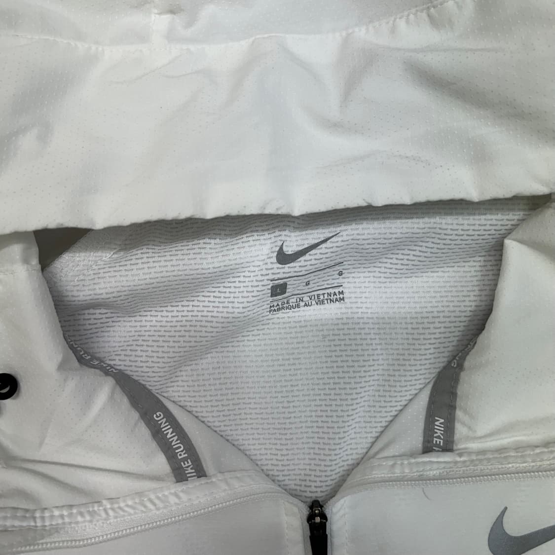 나이키 바람막이 상품이미지3