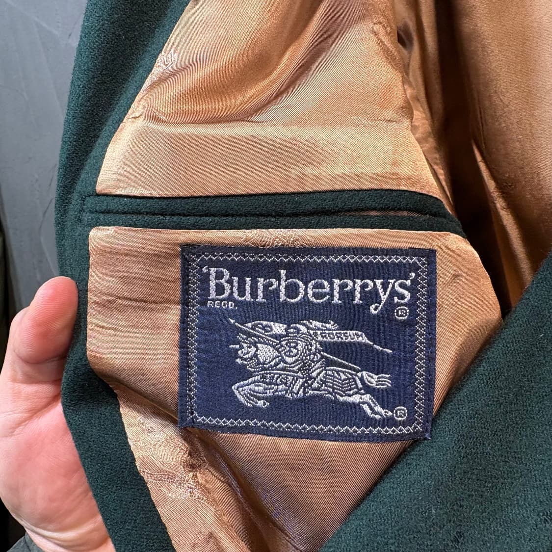 [L] BURBERRY 버버리 금장 카키 블레이저  상품이미지6