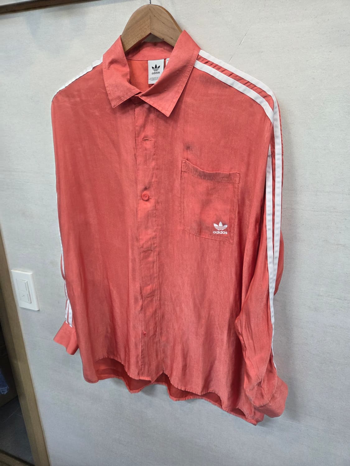 아디다스 여성 사틴 버튼 셔츠긴팔 s 상품이미지5