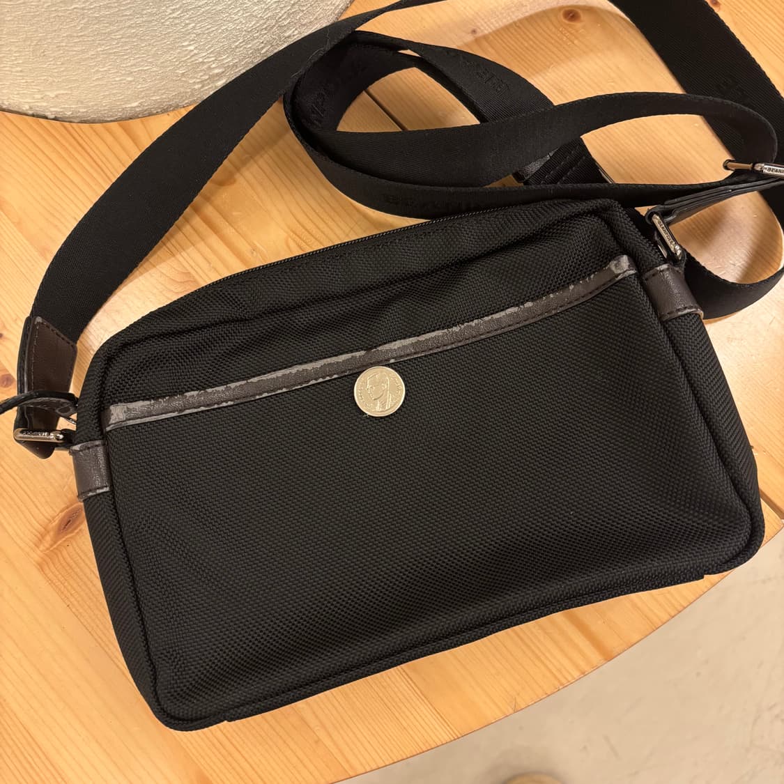 빈폴 크로스백 상품이미지3