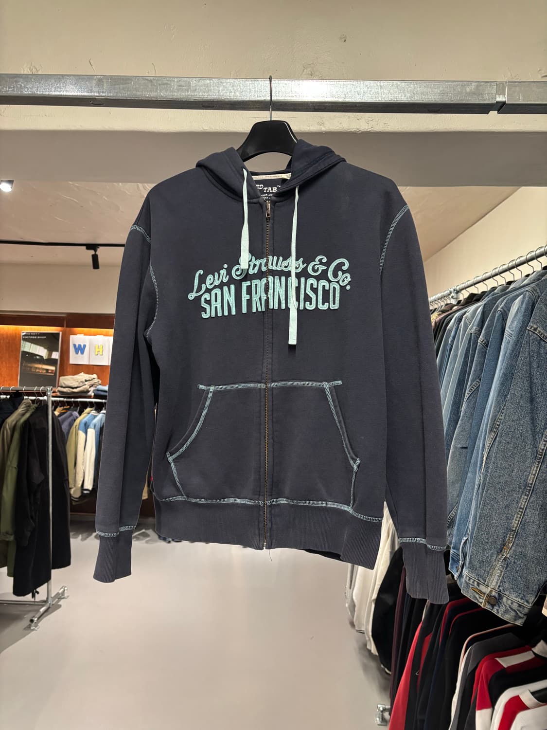 리바이스 후드집업 상품이미지3