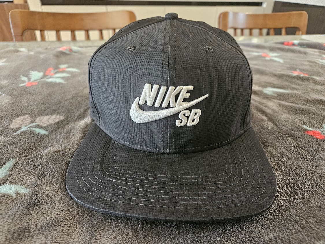[FREE]희귀제품 나이키SB 퍼포먼스 트러커 스냅백 블랙 상품이미지6