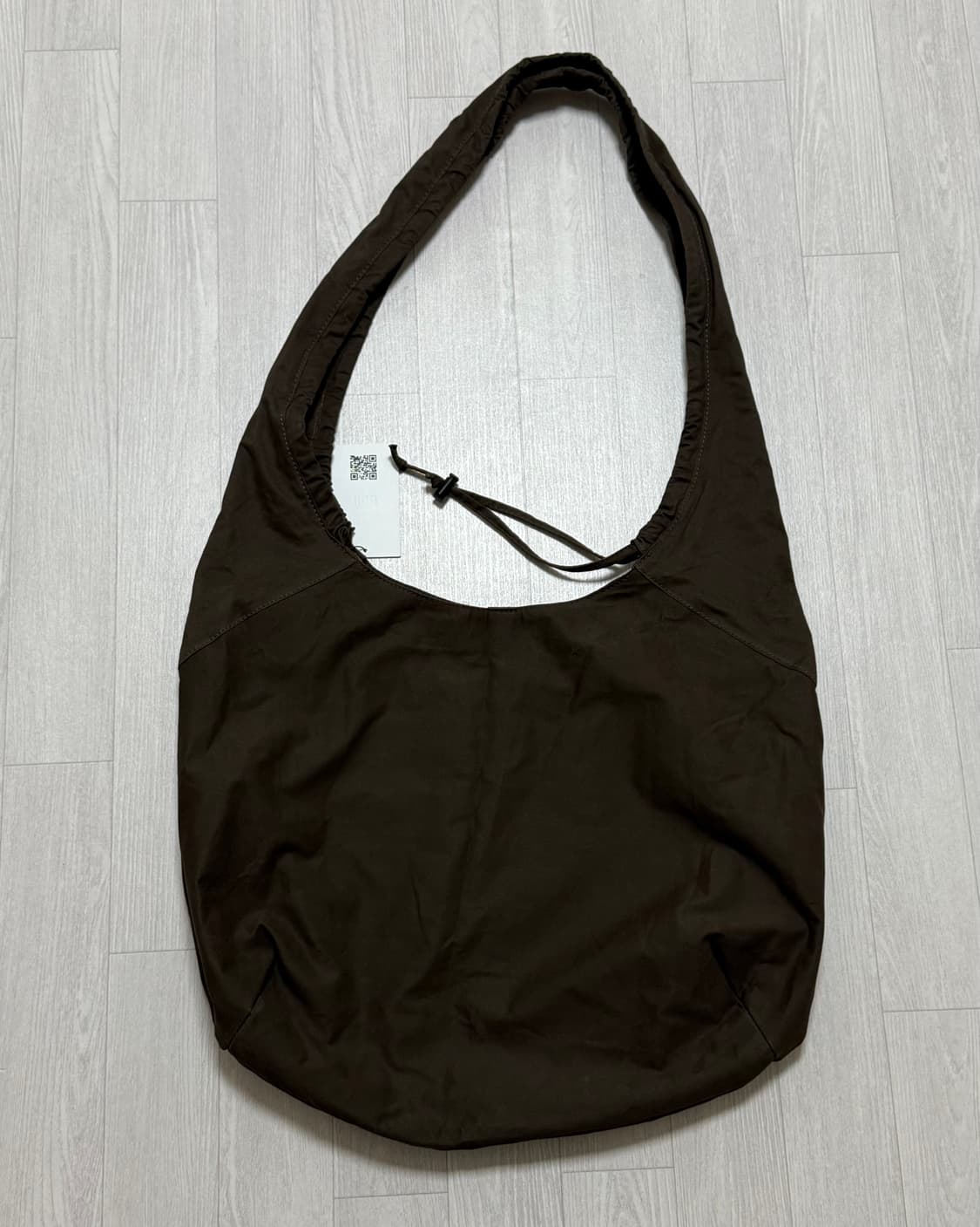 러드 코튼 크로스백 브라운 상품이미지1