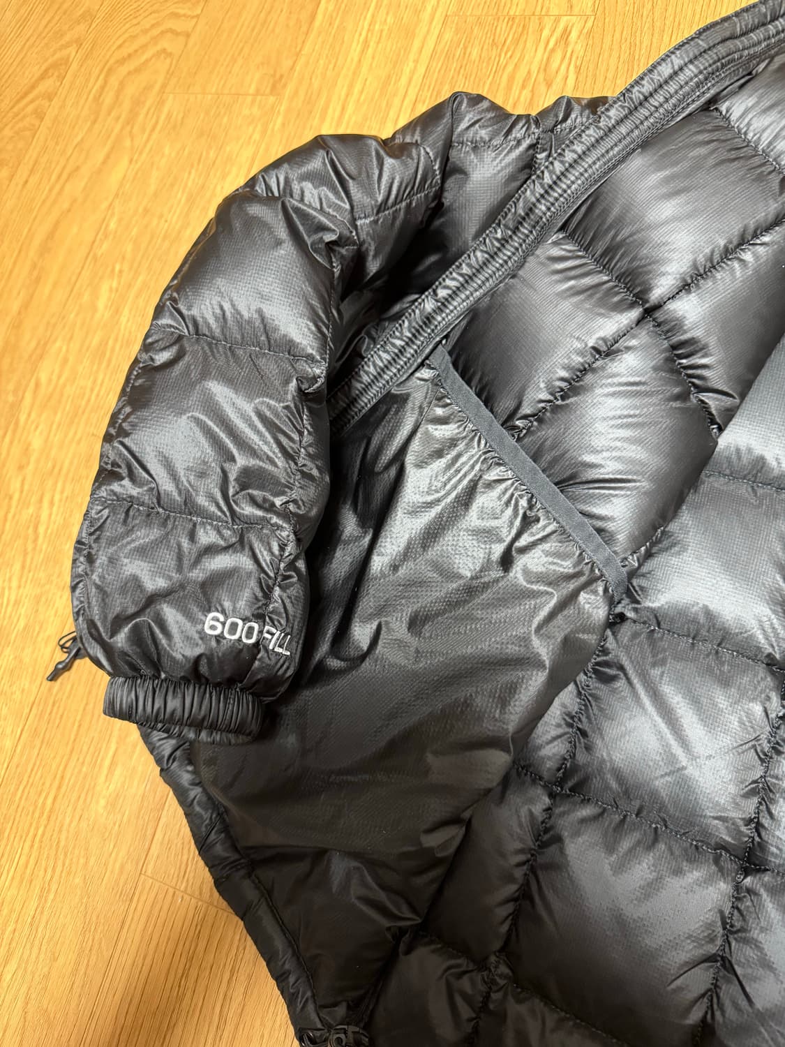 s) 스투시 미드웨이트 25fw 패딩 블랙 상품이미지3