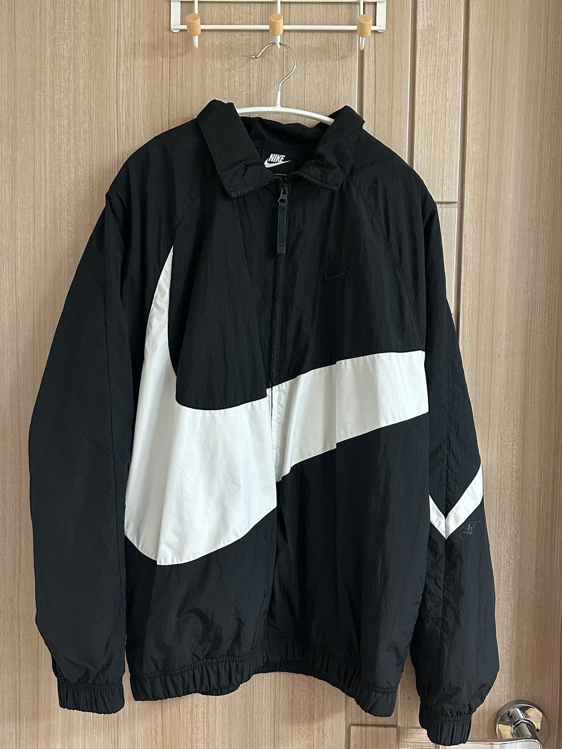 나이키 빅스우시 바람막이 L 상품이미지1
