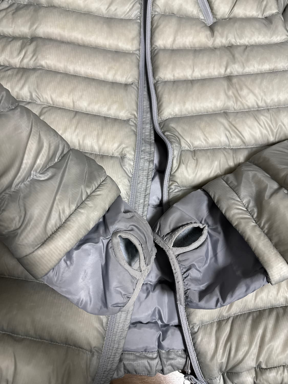 산산기어 서픽스 푸퍼 자켓 그레이 - 24FW 상품이미지4