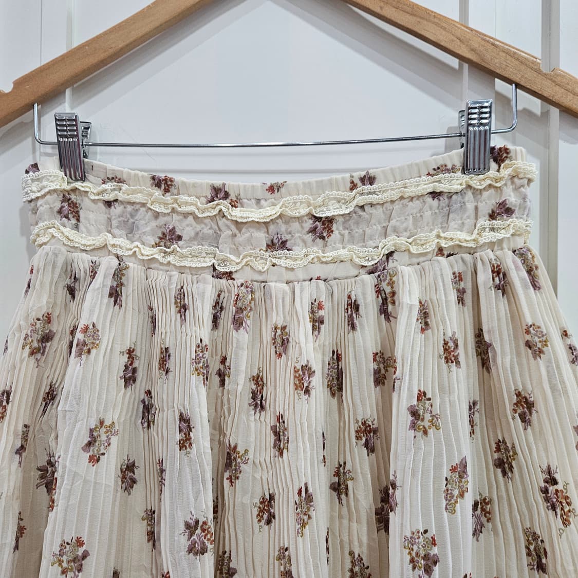 엑시즈팜(axes femme) 보헤미안 플라워 레이스치마 상품이미지3