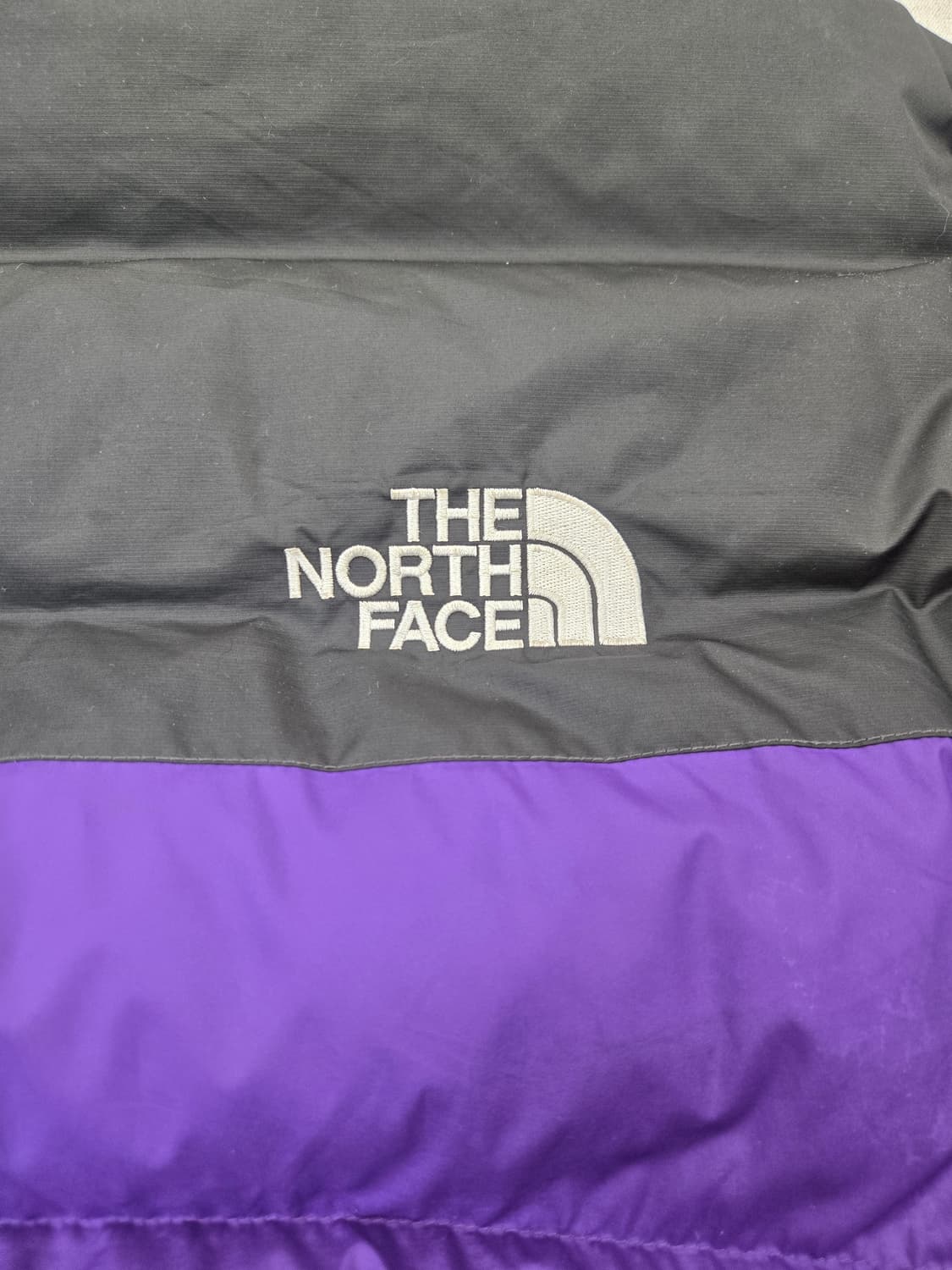 노스페이스 눕시 패딩 퍼플/블랙 상품이미지7