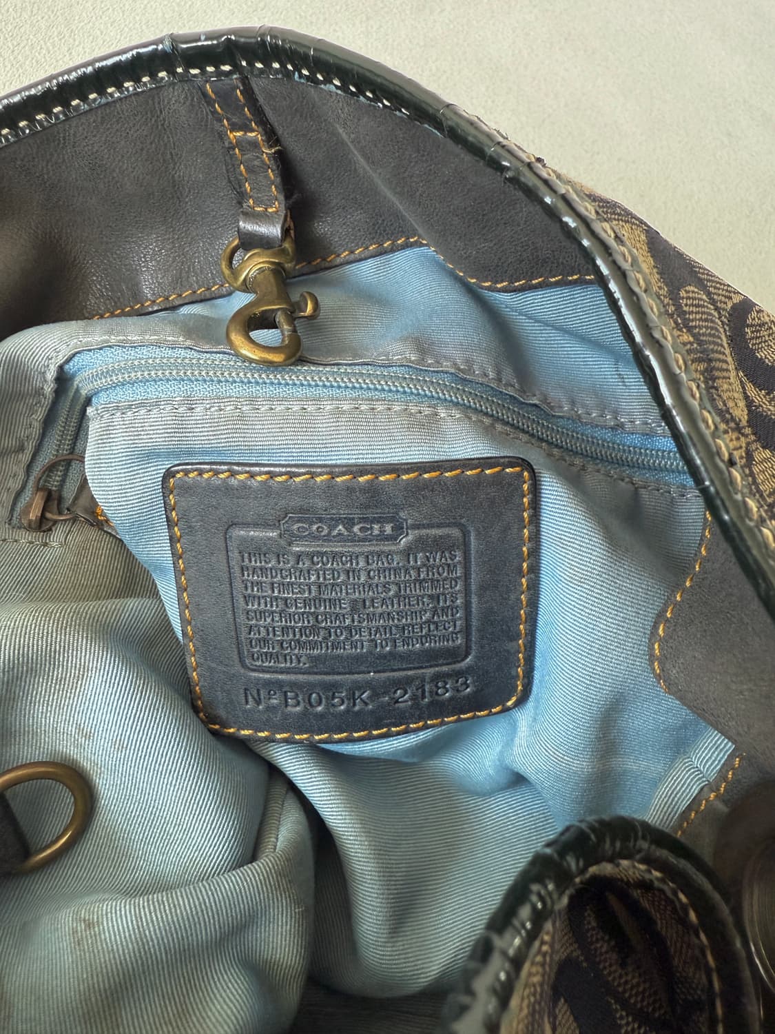 코치(COACH) 모노그램 숄더백 상품이미지10