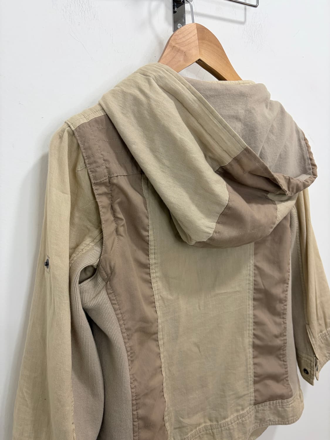 Cynical 베이지 반팔 후드 자켓 상품이미지10