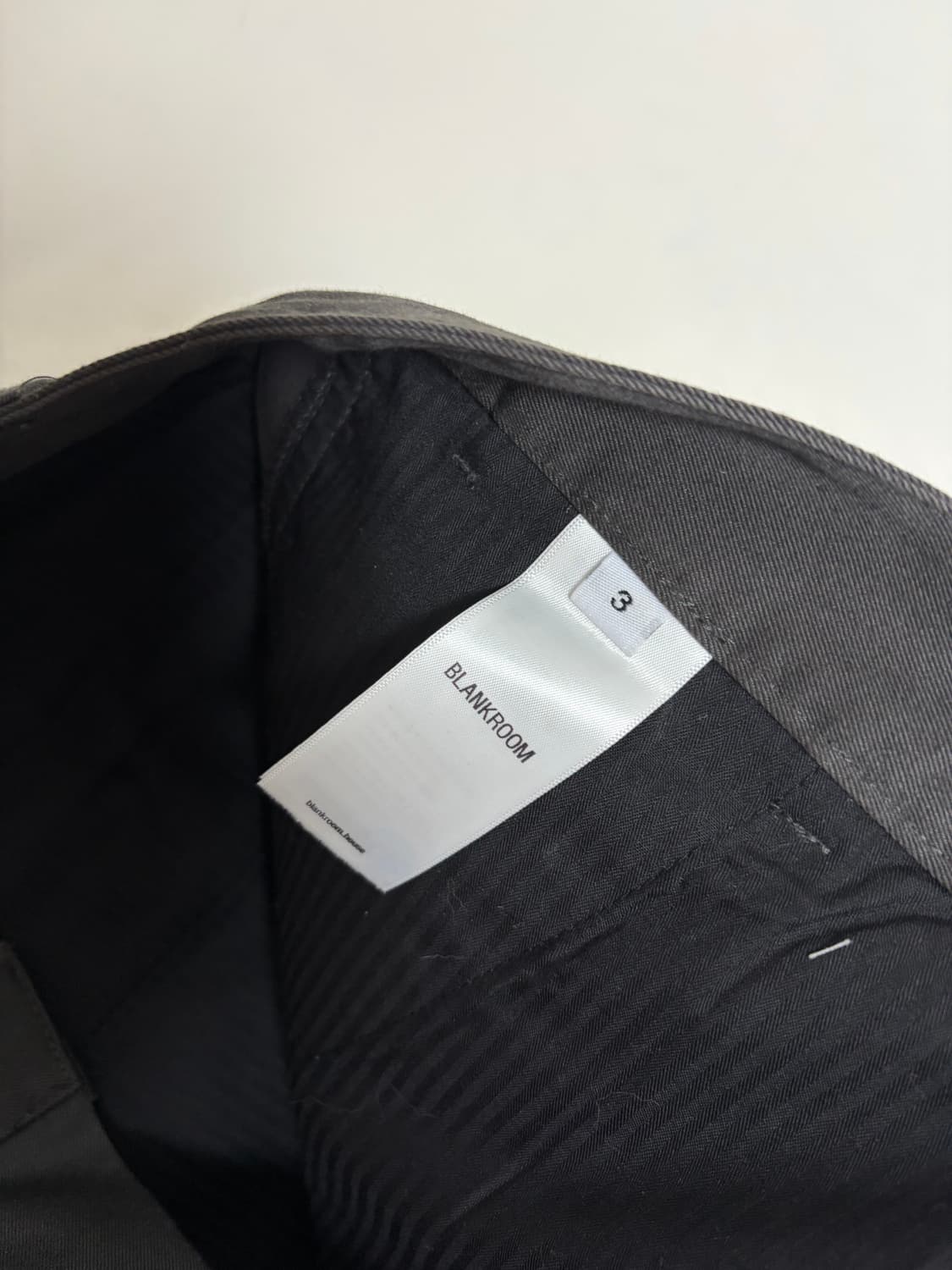 블랭크룸 필드데이 티노스 그래파이트 3사이즈 상품이미지3