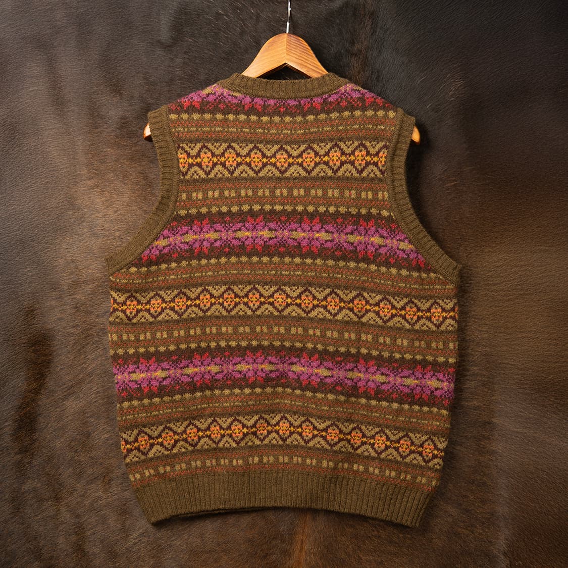 [L] 할리오브스코틀랜드 페어아일 퓨어울 니트 베스트  상품이미지2