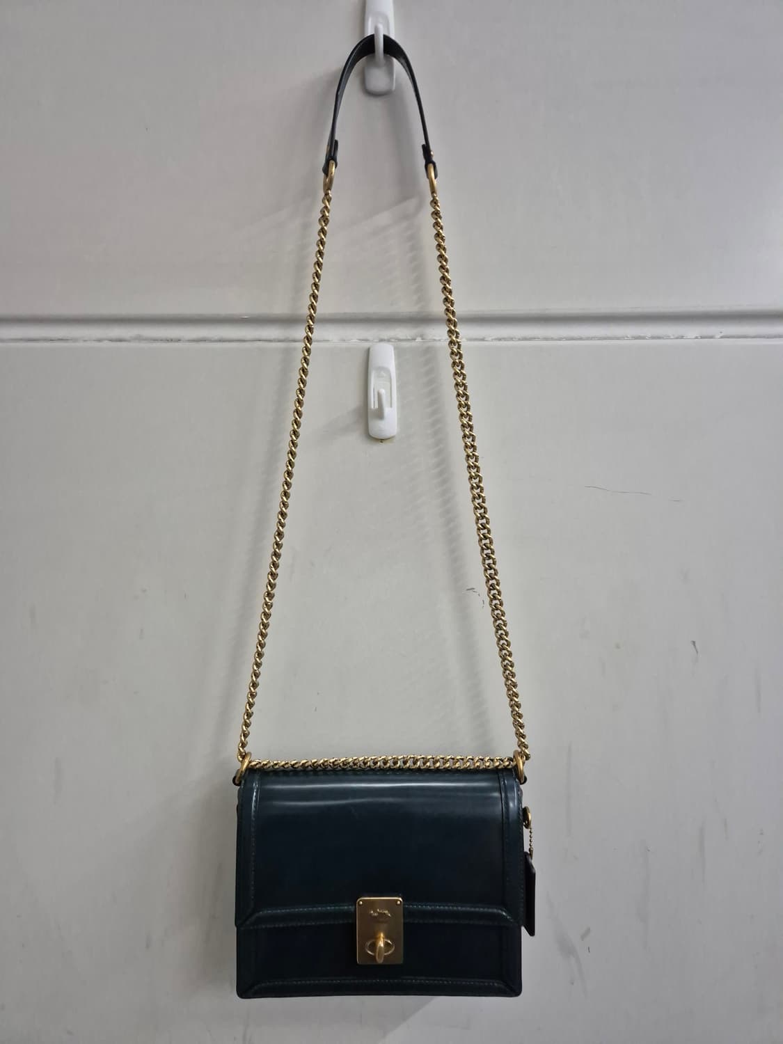 코치(Coach) 허튼 숄더백 상품이미지5