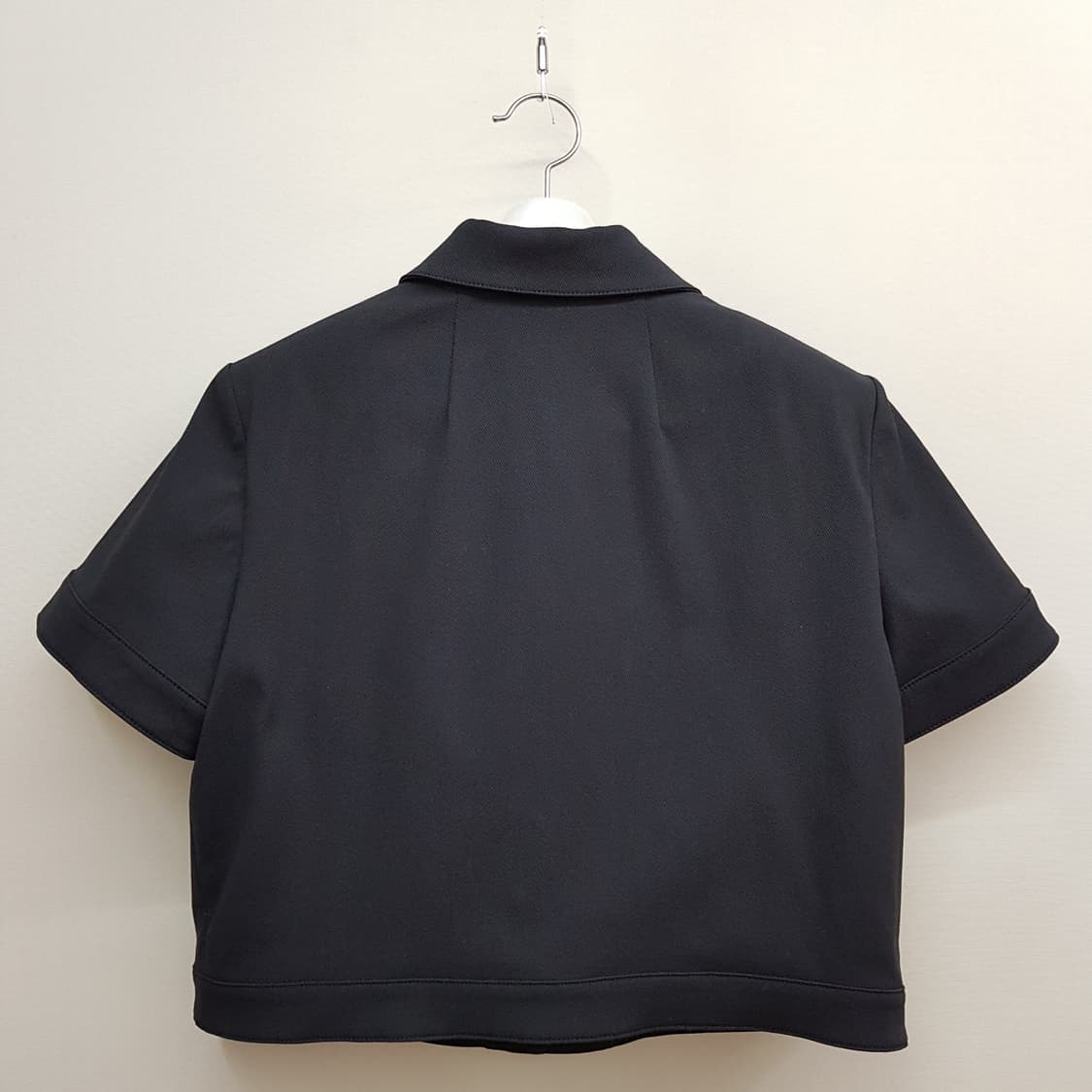 띠어리 크롭 네오테릭 트윌 반팔 자켓 14사이즈 상품이미지5