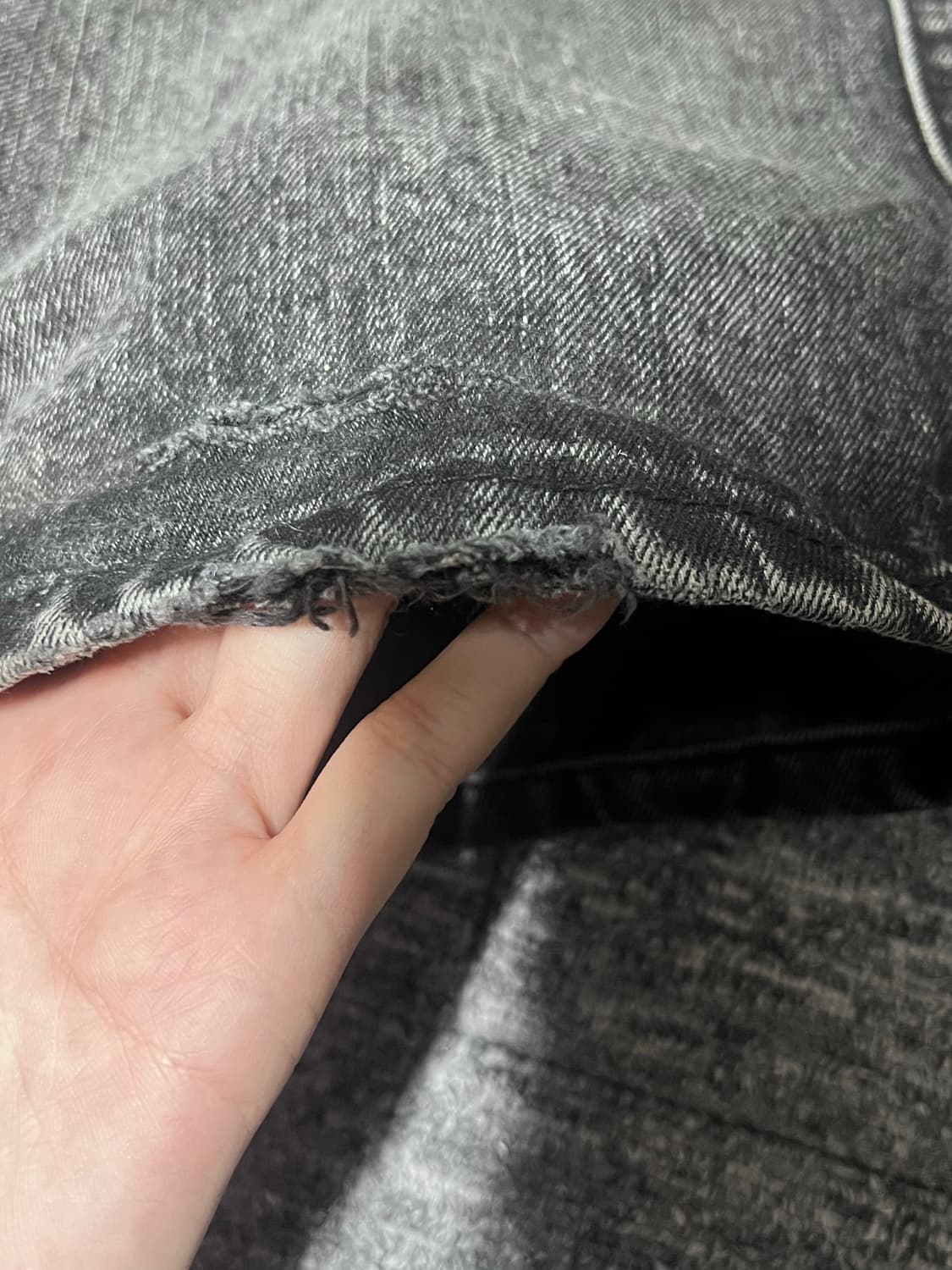 보헴서 찢청 distressed deep gray jeans 2사이즈 상품이미지5