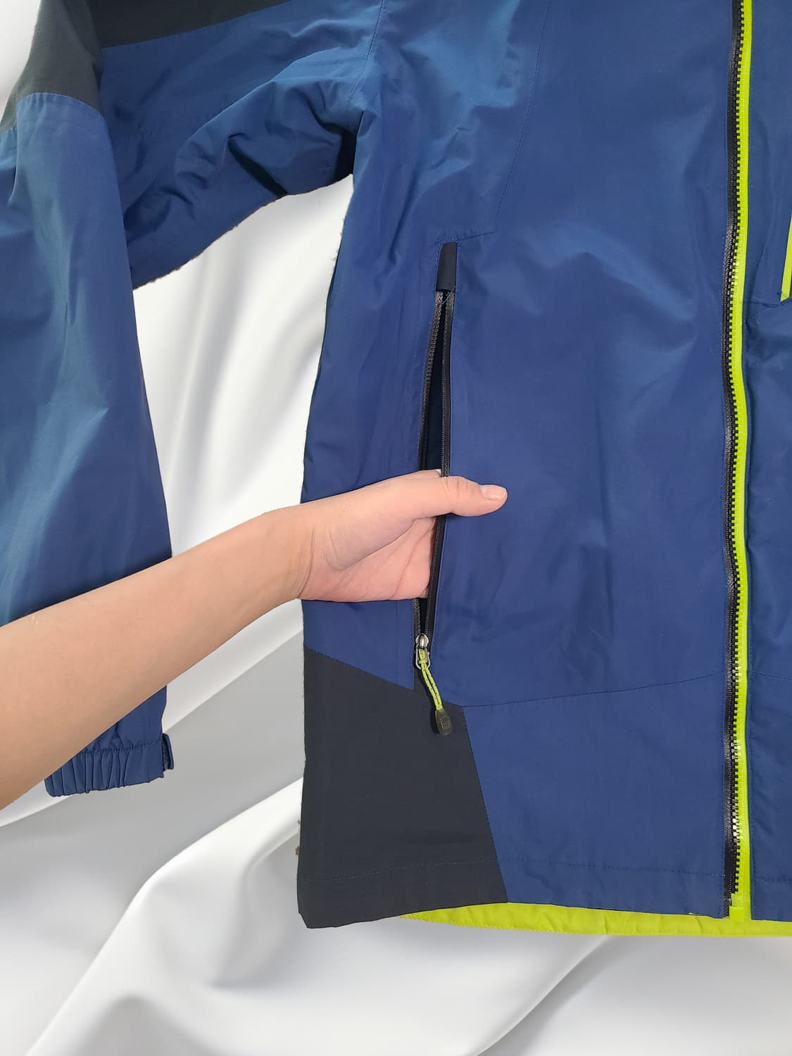 [밀레 95(M)] 네이비/블루 경량 바람막이 자켓 상품이미지3