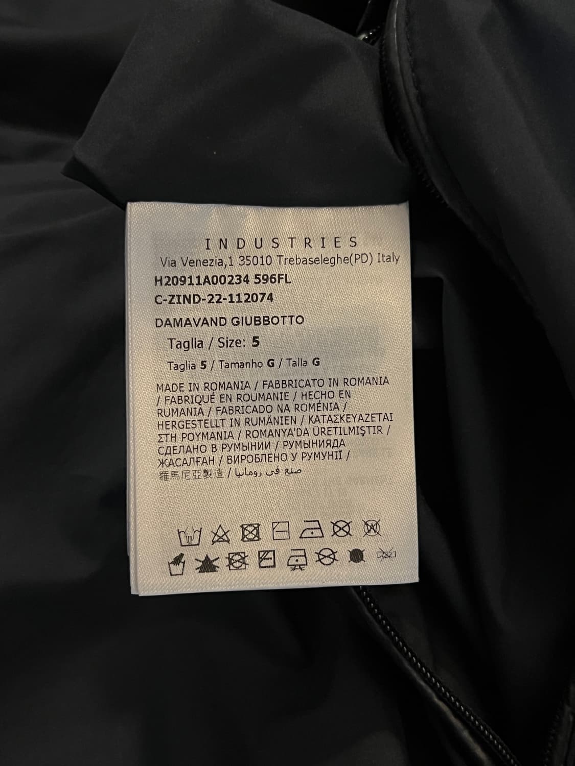 몽클레어 DAMAVAND 헤비다운 5사이즈 상품이미지7