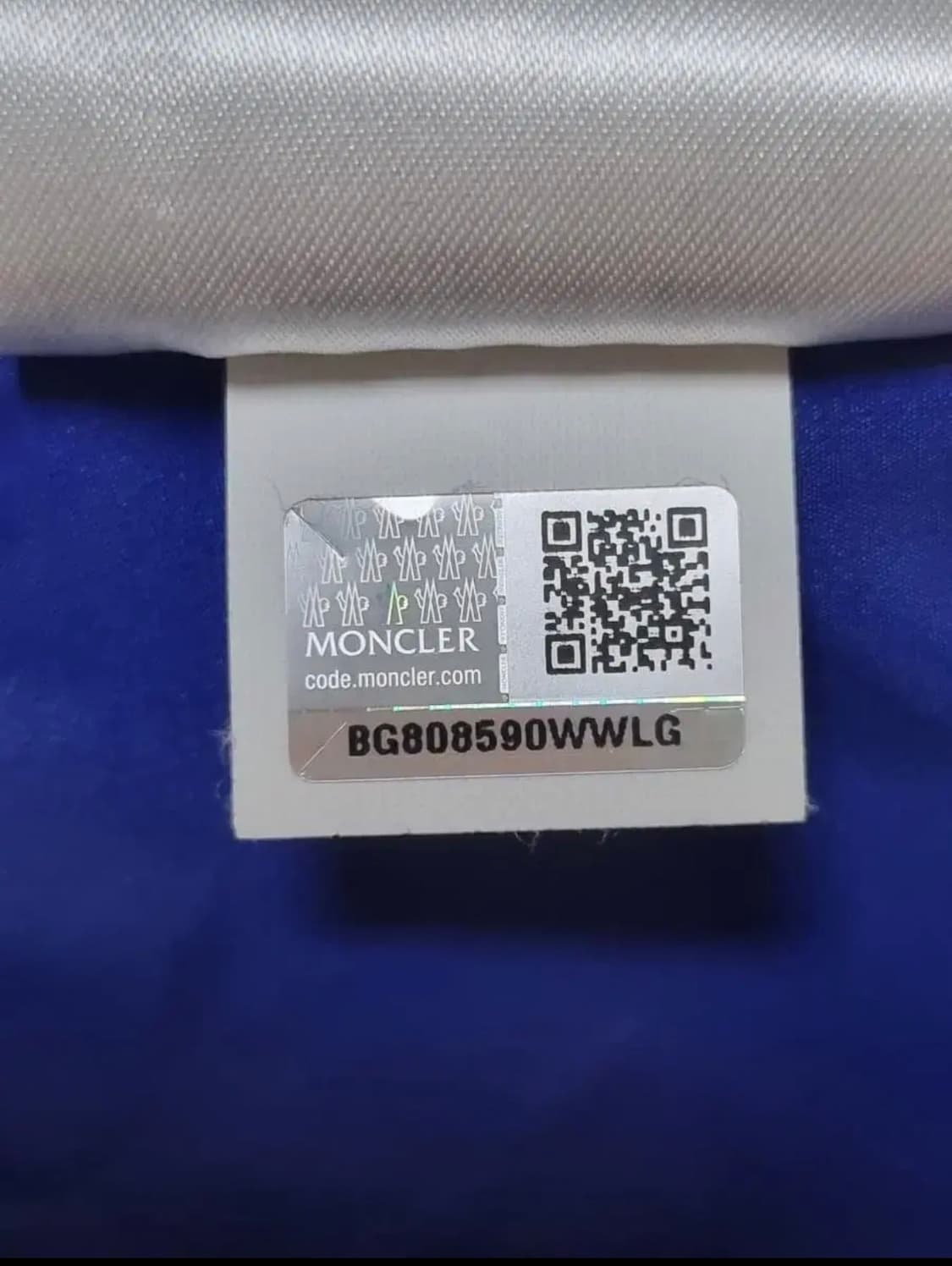 급처) 몽클레어 남성 블루 바람막이m 정품 상품이미지9