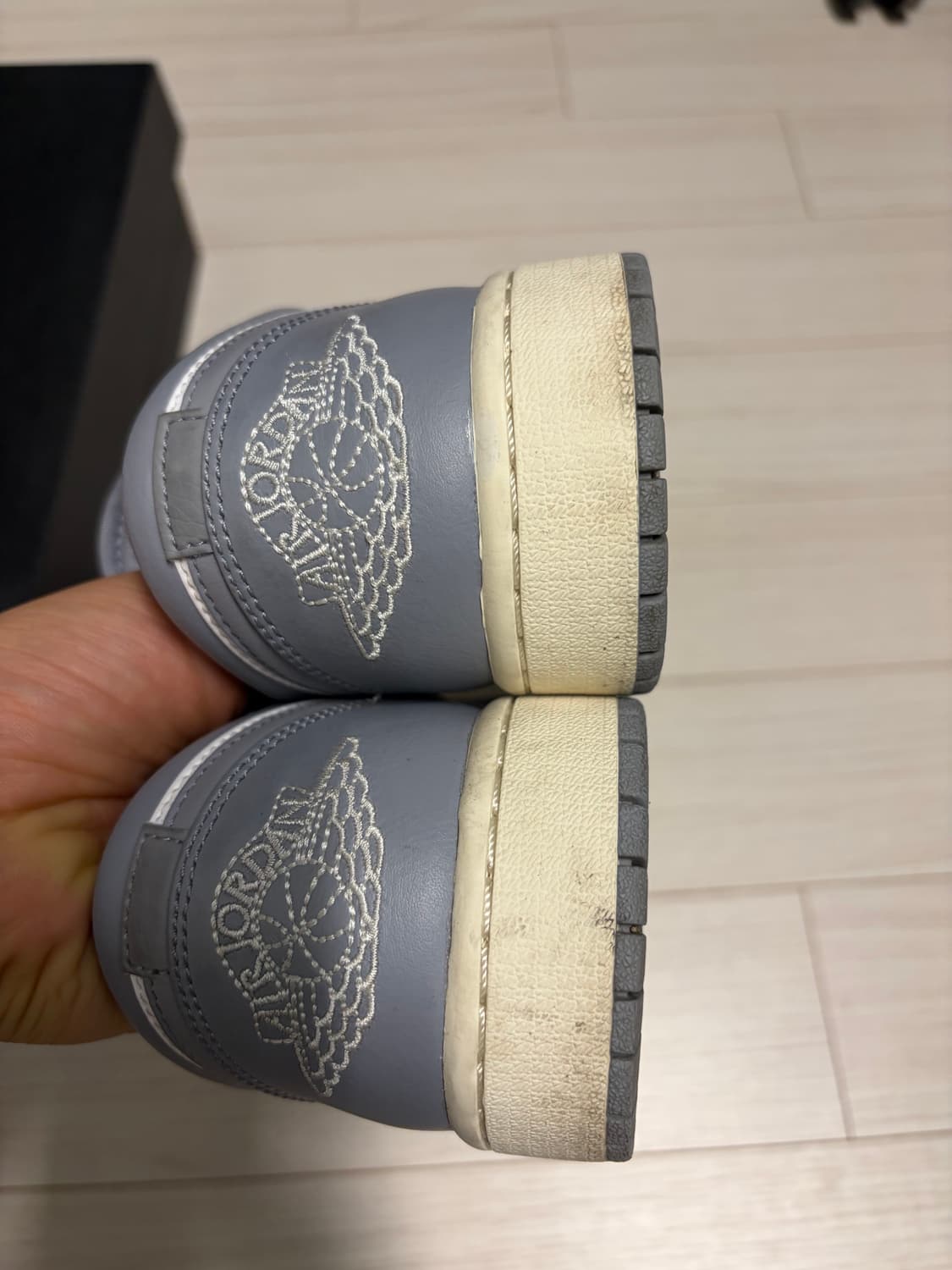 [270] 조던 1 로우 스텔스 앤 화이트 팜니다. 상품이미지5