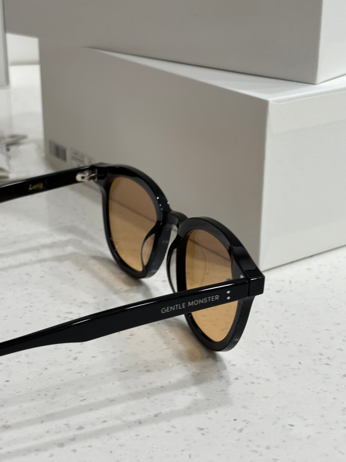 젠틀몬스터 rang 랭 블랙/오렌지 선글라스 상품이미지4
