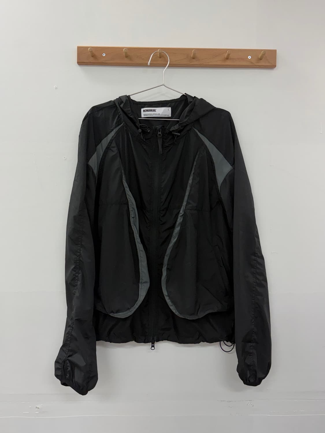 노매뉴얼 라이트 쉴드자켓 새상품 상품이미지1