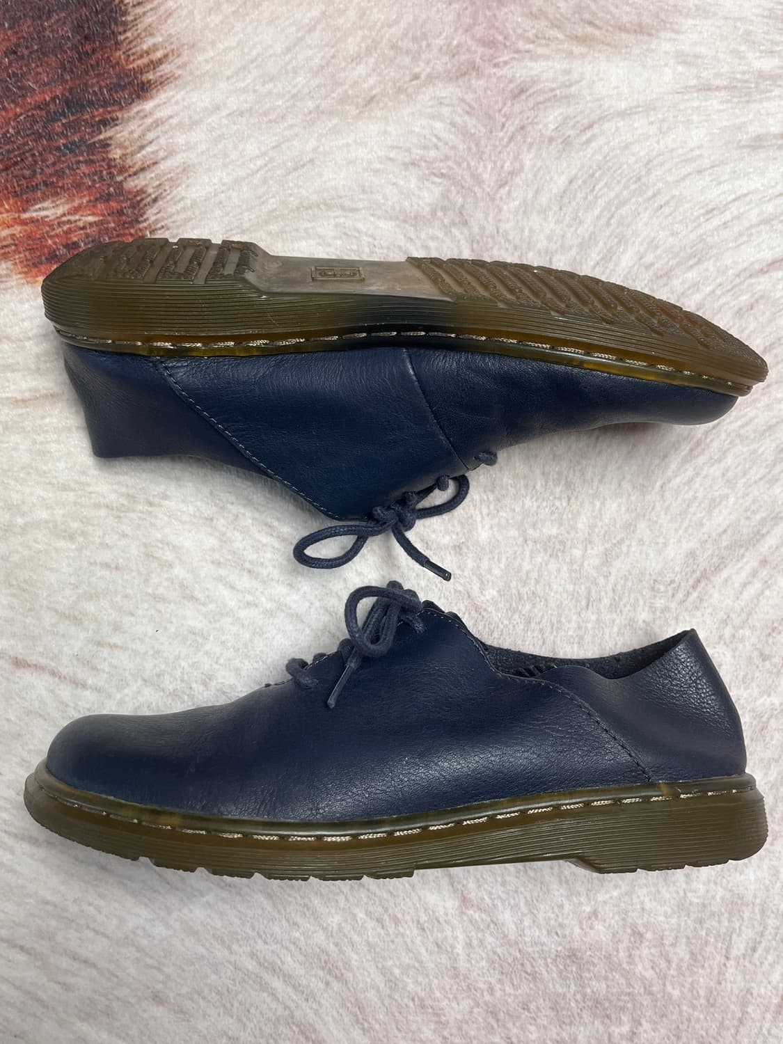 [UK3] 닥터마틴 로리 2 네이비 레더 플랫 슈즈 상품이미지2