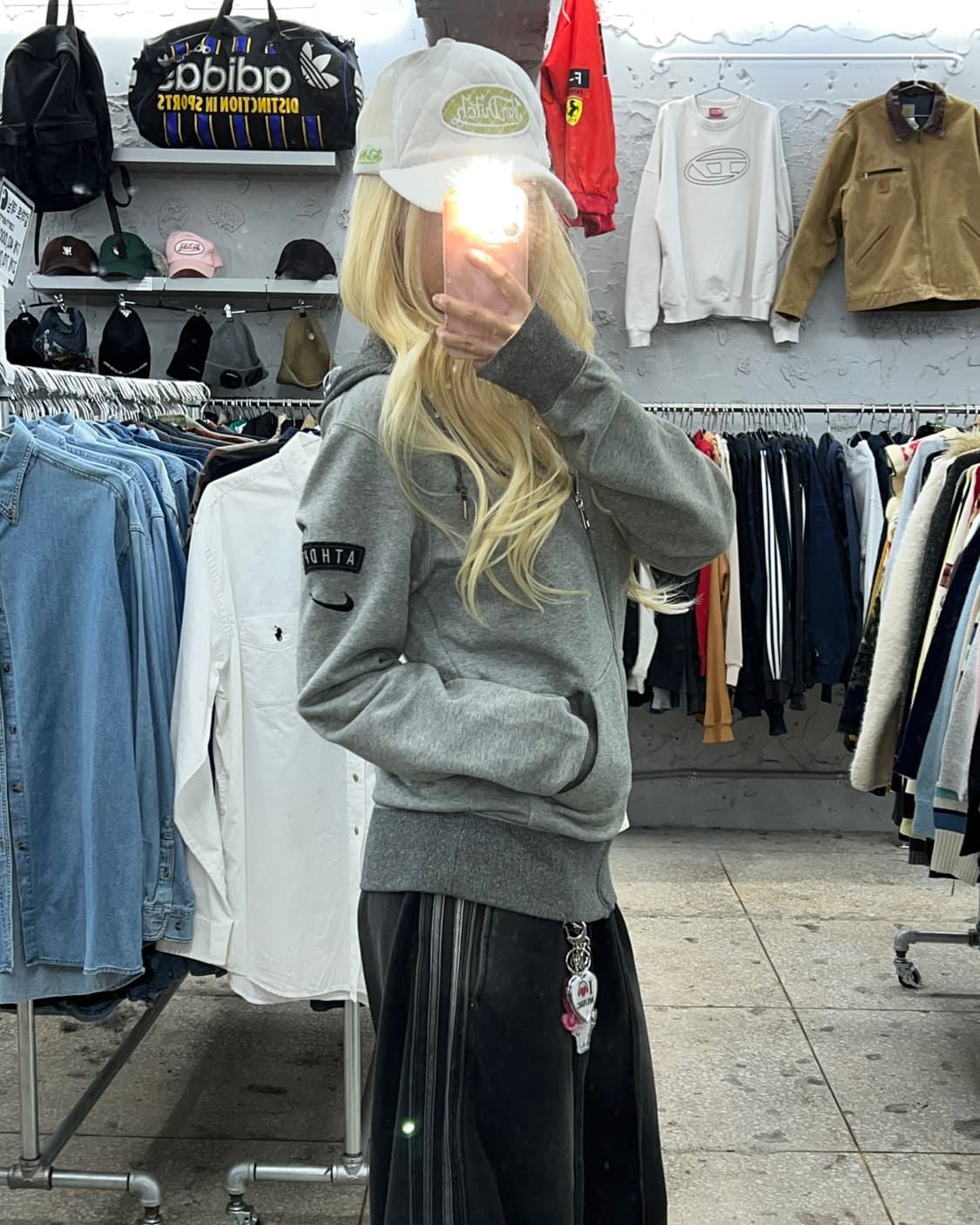 착샷O 나이키 그레이 배색 후드집업 상품이미지6