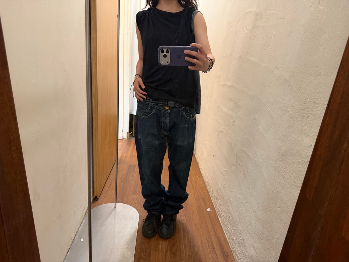 디젤 워싱 데님 팬츠 백 지퍼 포켓 디테일 상품이미지6