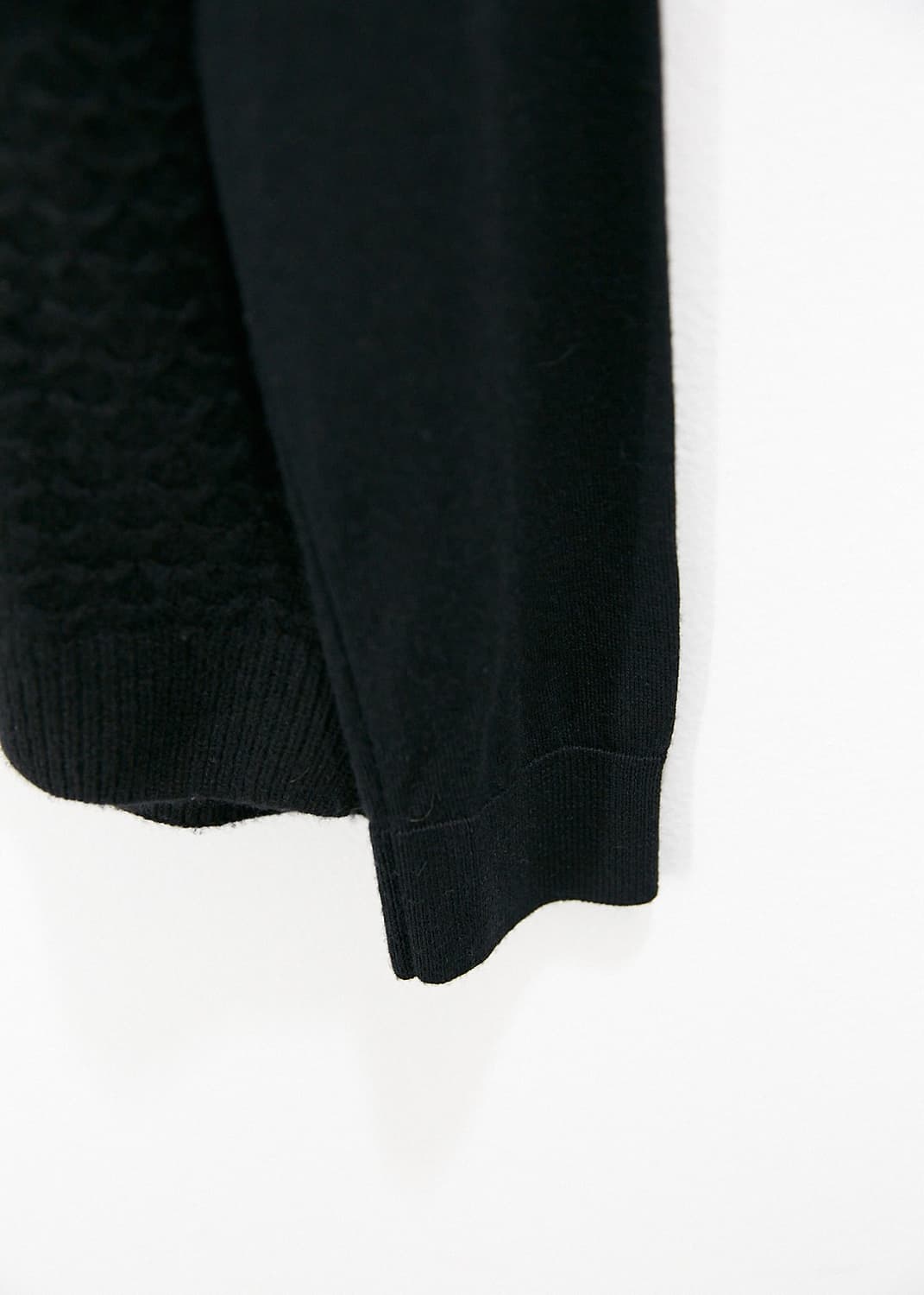 Beads Detail Sweater 상품이미지4
