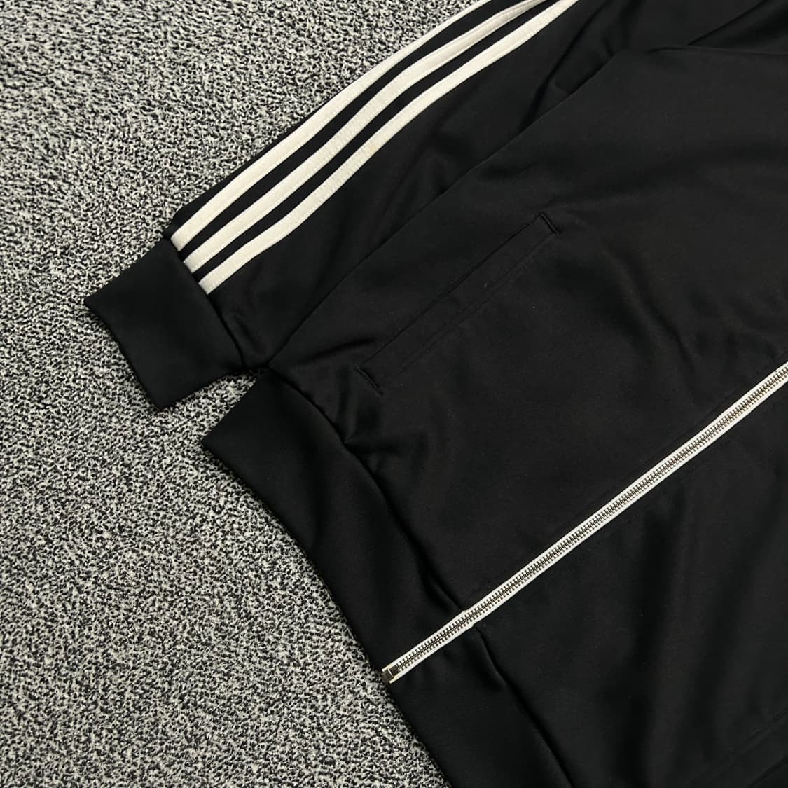 아디다스 블랙 오리지널 트랙탑 져지 상품이미지3
