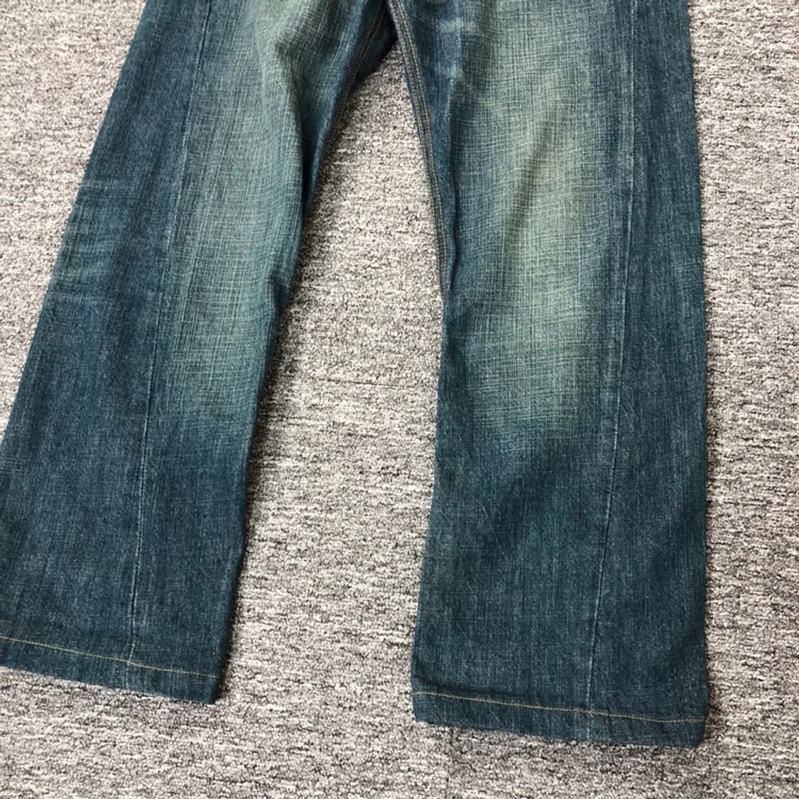 리바이스 정품 커브드 사선 데님팬츠 상품이미지6