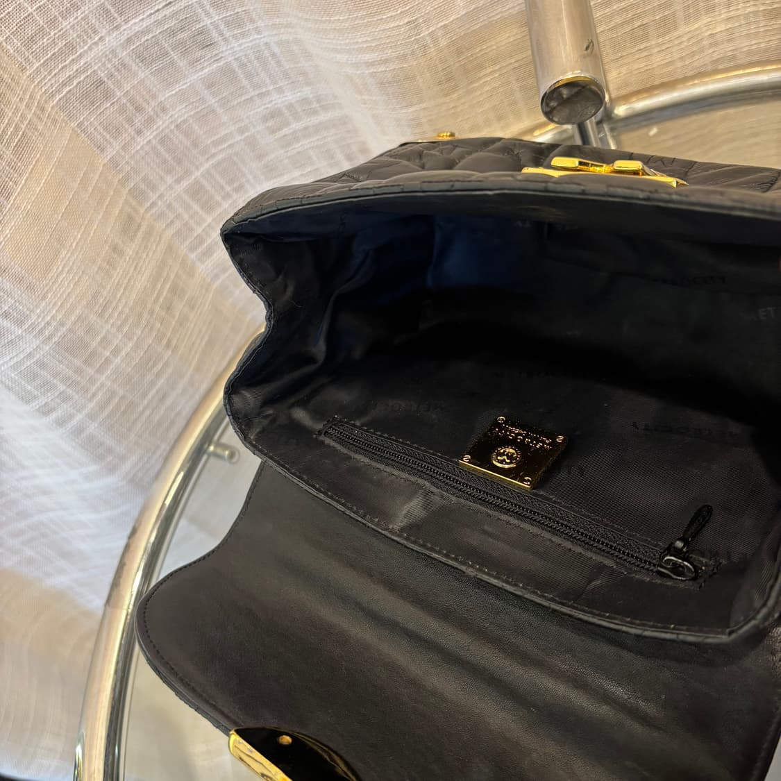 정품 메트로시티 퀄팅 금장 크로스 토트백     상품이미지9