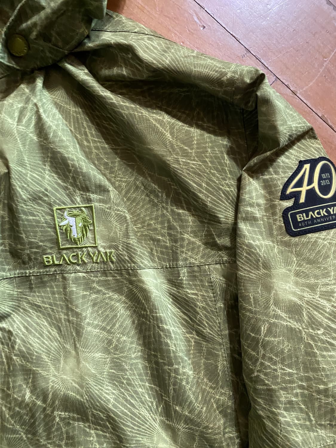 블랙야크 40주년 한정고어텍스 자켓 105 상품이미지2