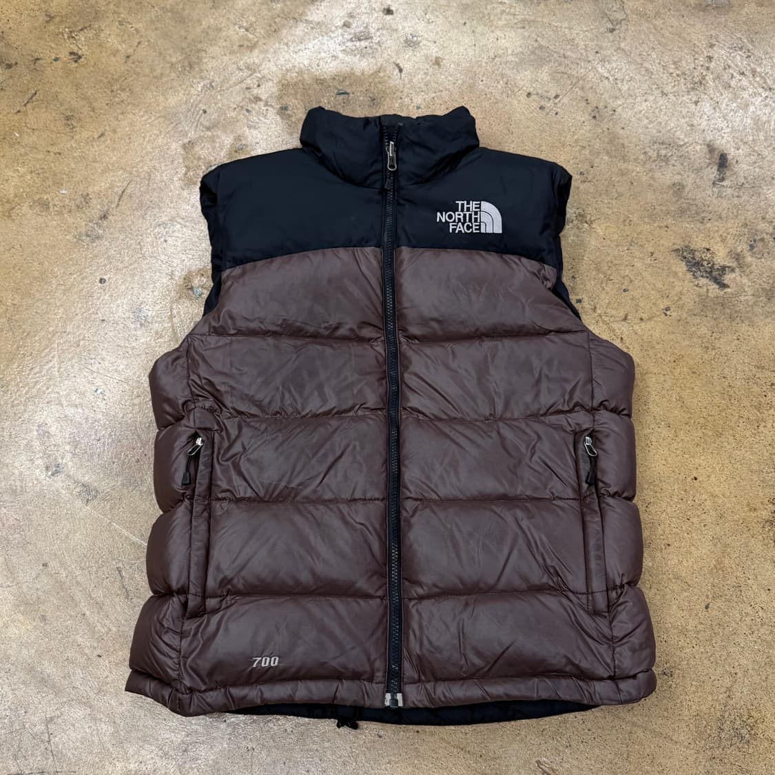 노스페이스 초코 브라운 패딩 조끼  상품이미지2