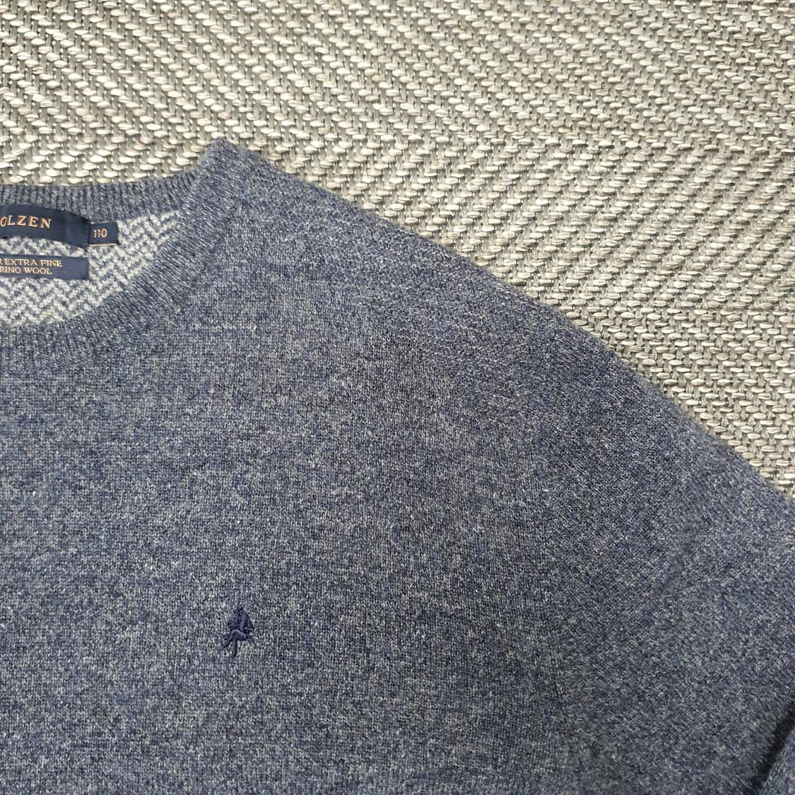 올젠 울100 긴소매 니트 남자105~110 상품이미지3