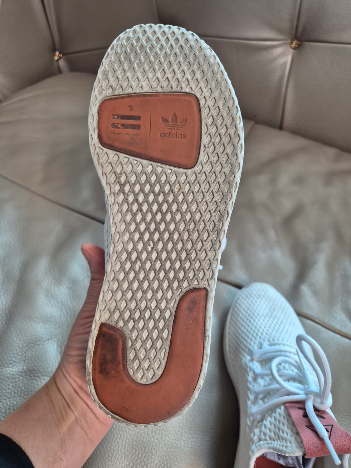 아디다스 오리지널스 X 퍼렐 윌리엄스  여자 235 상품이미지7