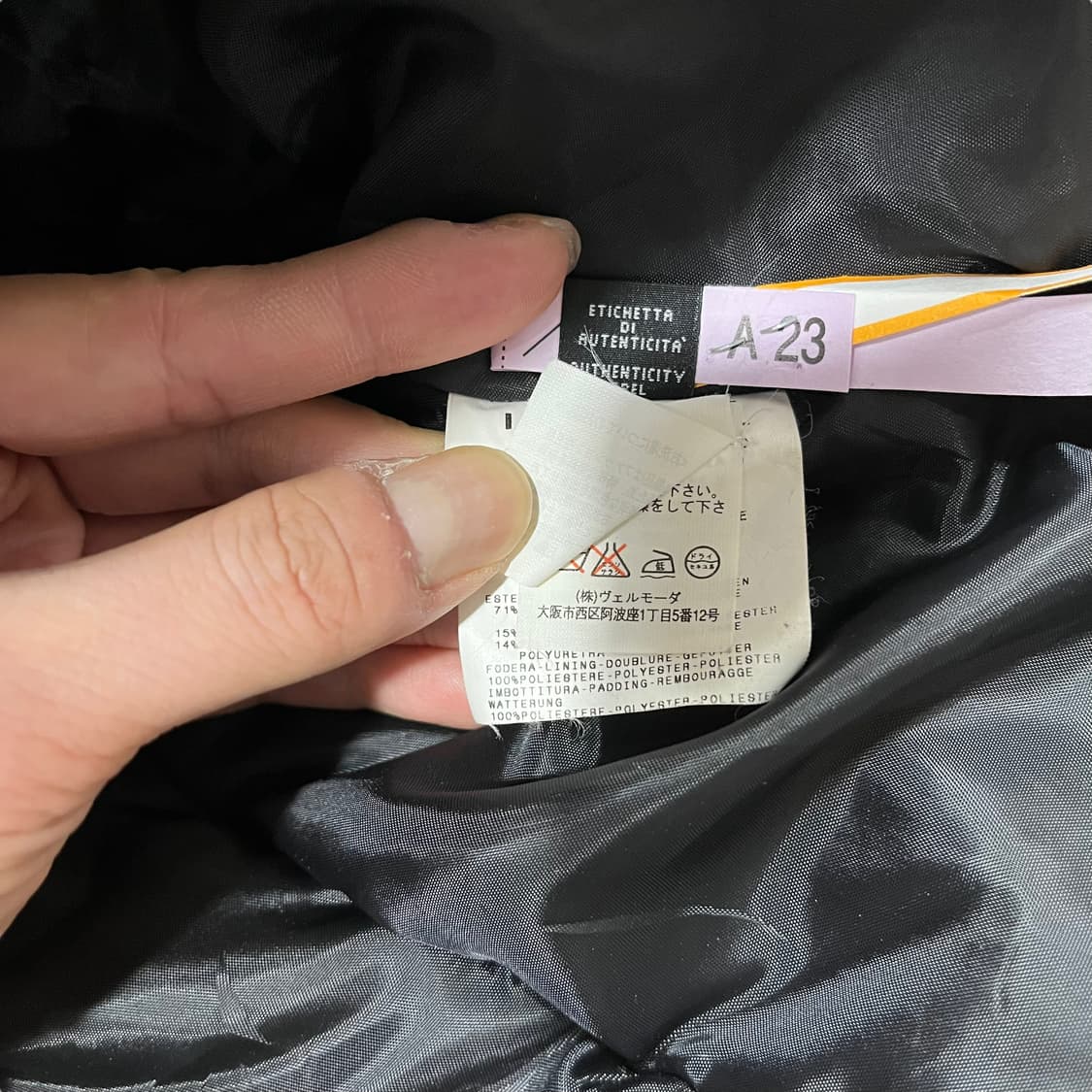 베르사체 진스 꾸뛰르 90s 락시크 블루 디테일 지퍼 패딩 자켓 상품이미지8