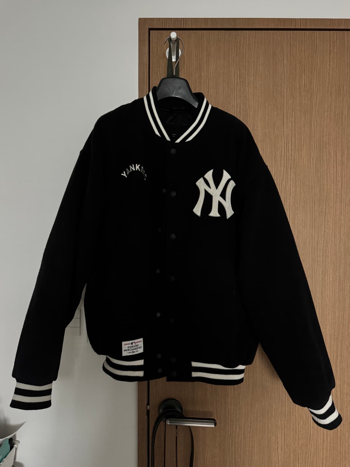 뉴에라 MLB  Yankees 야구 점퍼 블랙 상품이미지2