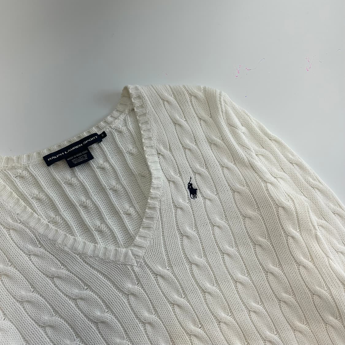 Polo 폴로 네이비포니 화이트 케이블 브이넥 니트 상품이미지4