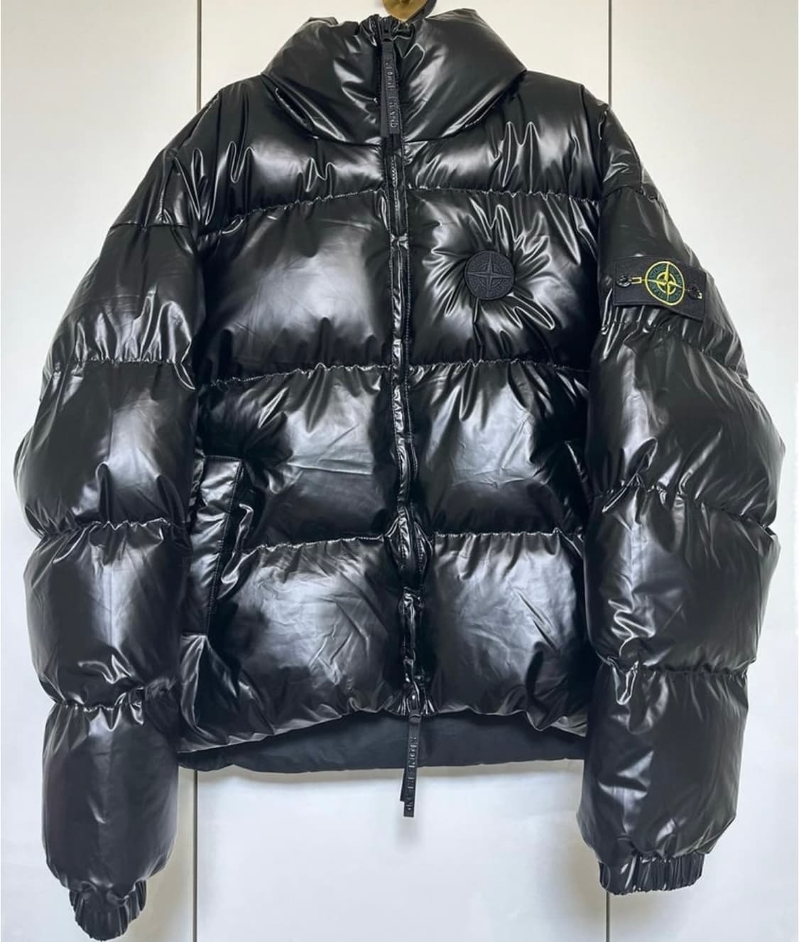 스톤아일랜드 블랙 패딩 점퍼 남여공용 상품이미지1