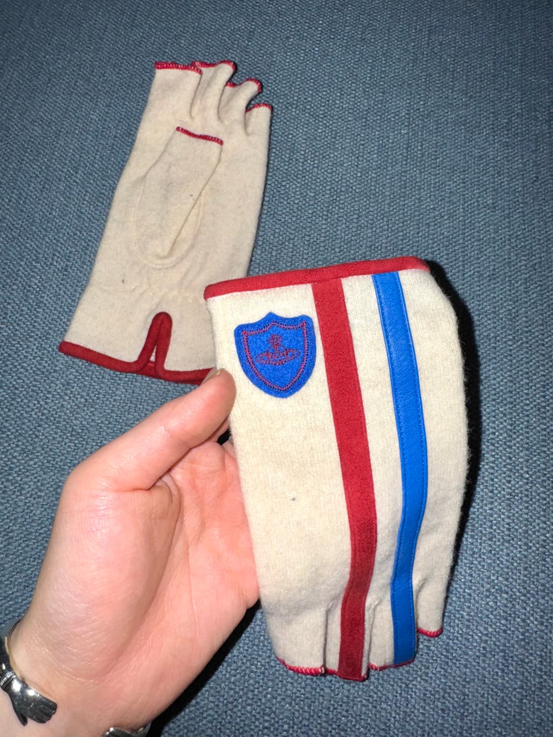 Vivienne Westwood gloves 상품이미지3