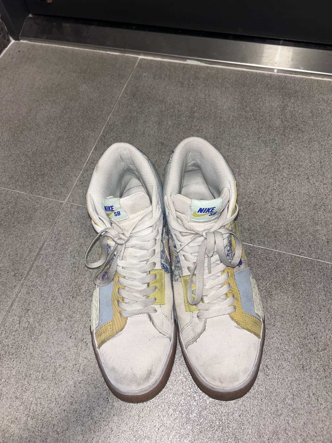 나이키 SB블레이저 미드 프리미엄 모자이크 상품이미지1