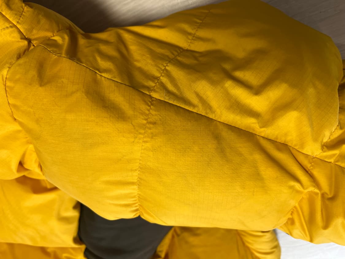 마운틴하드웨어 에어실드 패딩 M 상품이미지9