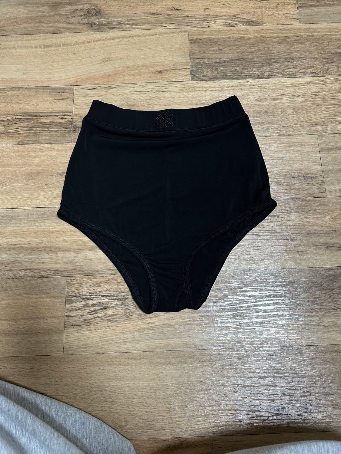 [XS] 배드블러드 제니아 부티 숏츠 쇼츠 상품이미지3