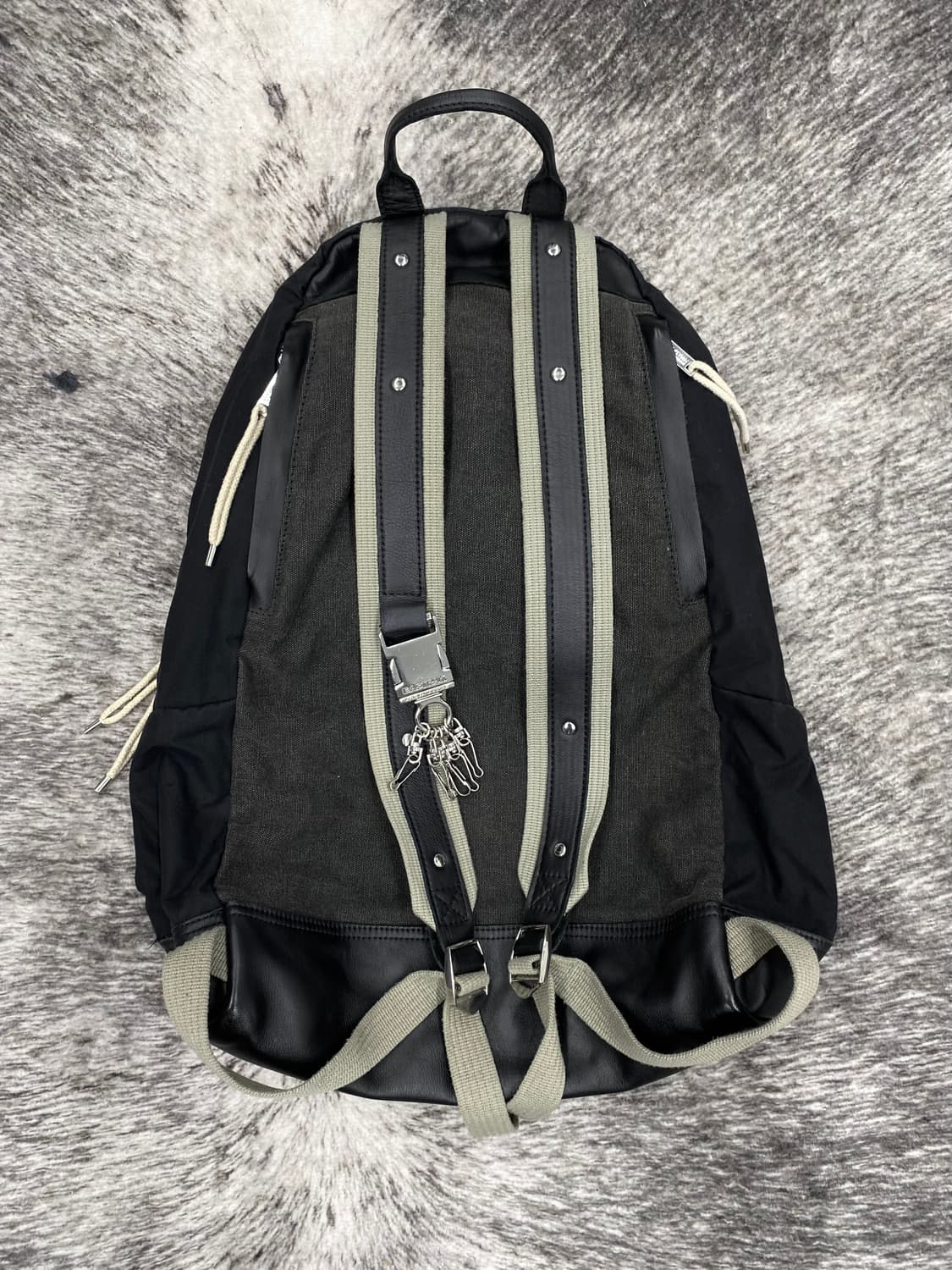 이스트팩 x 크리스 반 아쉐 키홀더 백팩 (2013) 상품이미지2