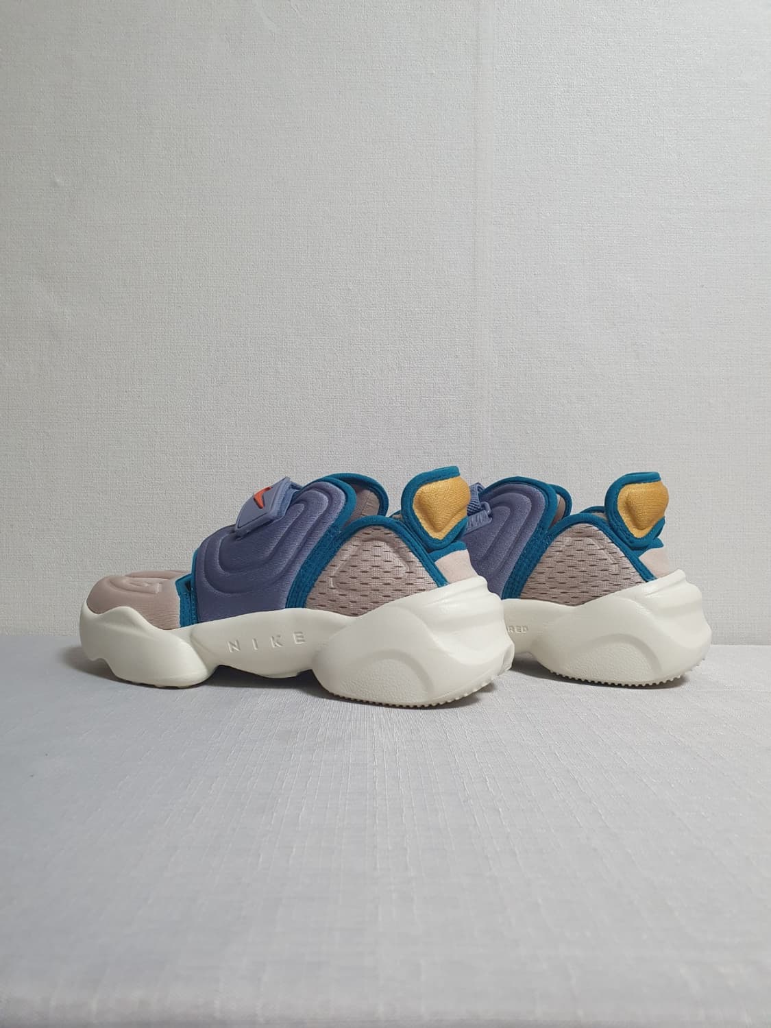 나이키 아쿠아 리프트 파슬 스톤 아쿠아슈즈 샌들 230mm 상품이미지5