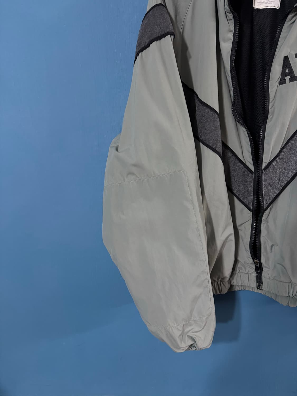 90‘s U.S Army IPFU Jacket. 상품이미지6