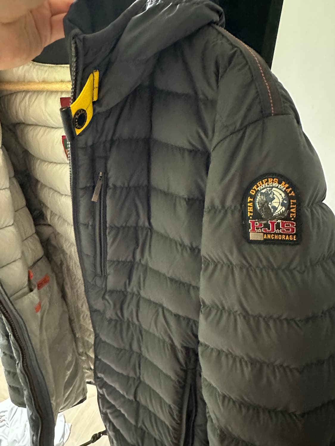 파리점퍼스 라이트패딩 XL 상품이미지2