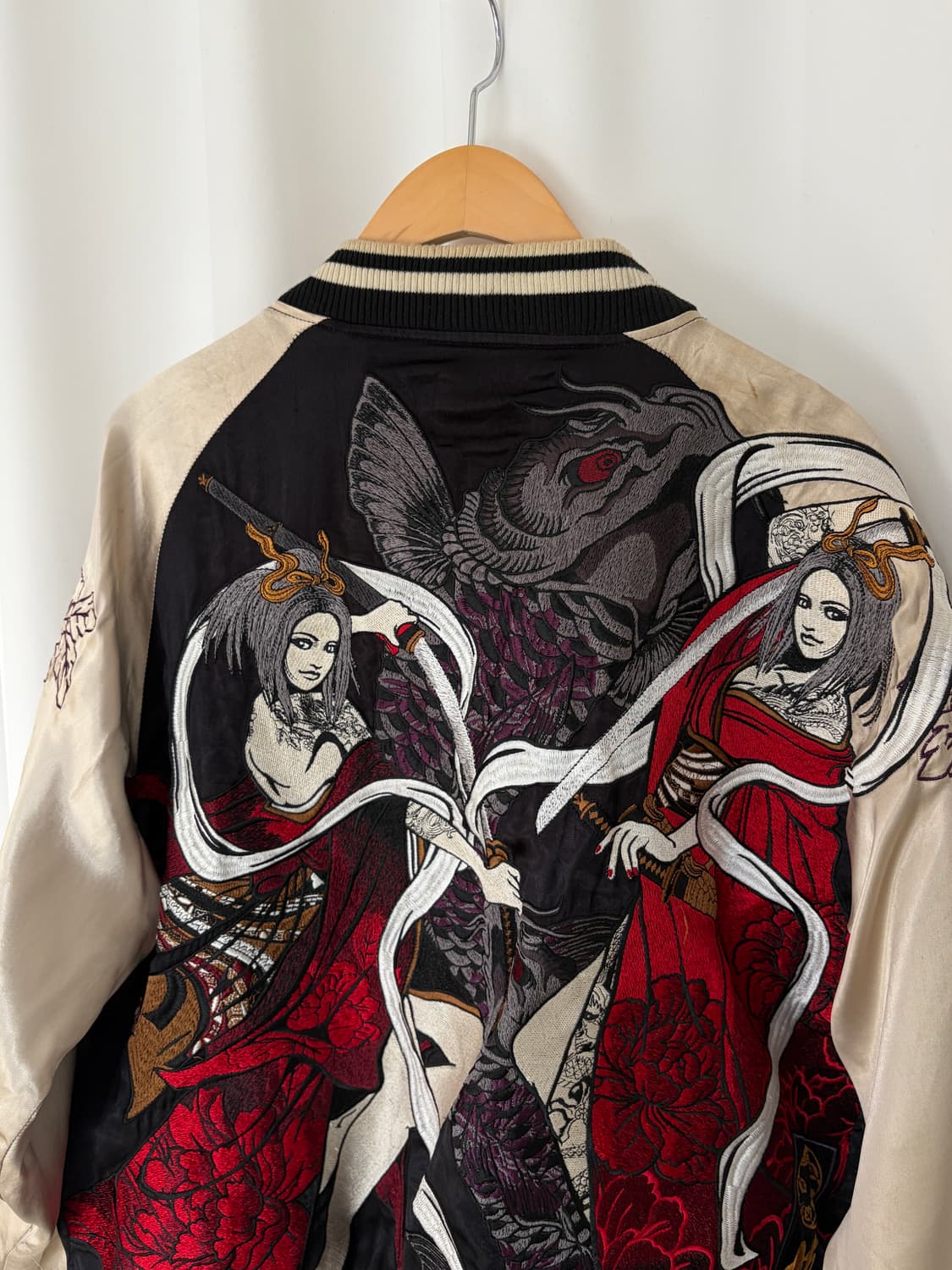 DIVINE RETRIBUTION reversible sukajan  상품이미지5