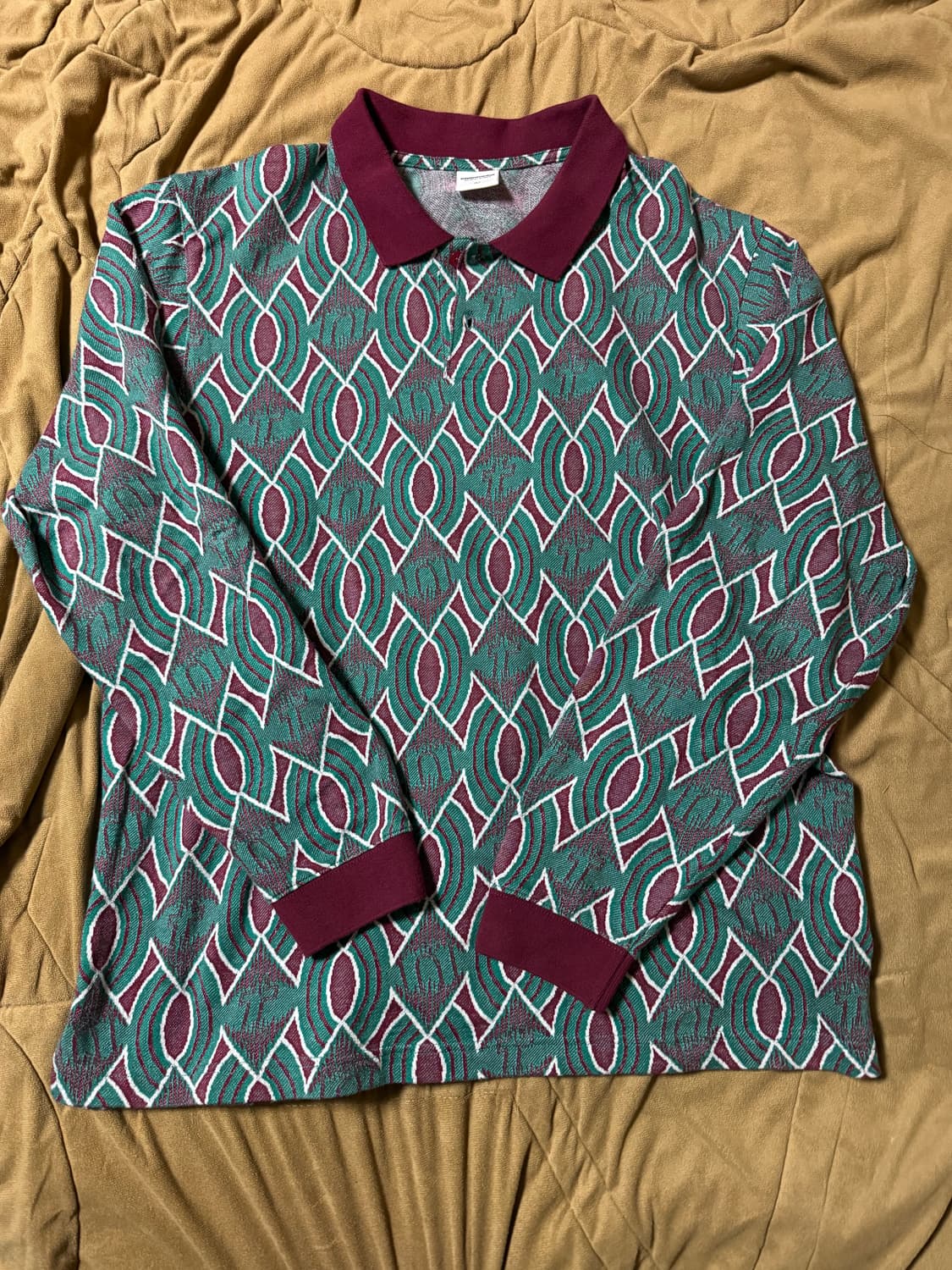 [L] 디스이즈네버댓 다카드 아즈텍 폴로 팝니다 상품이미지1